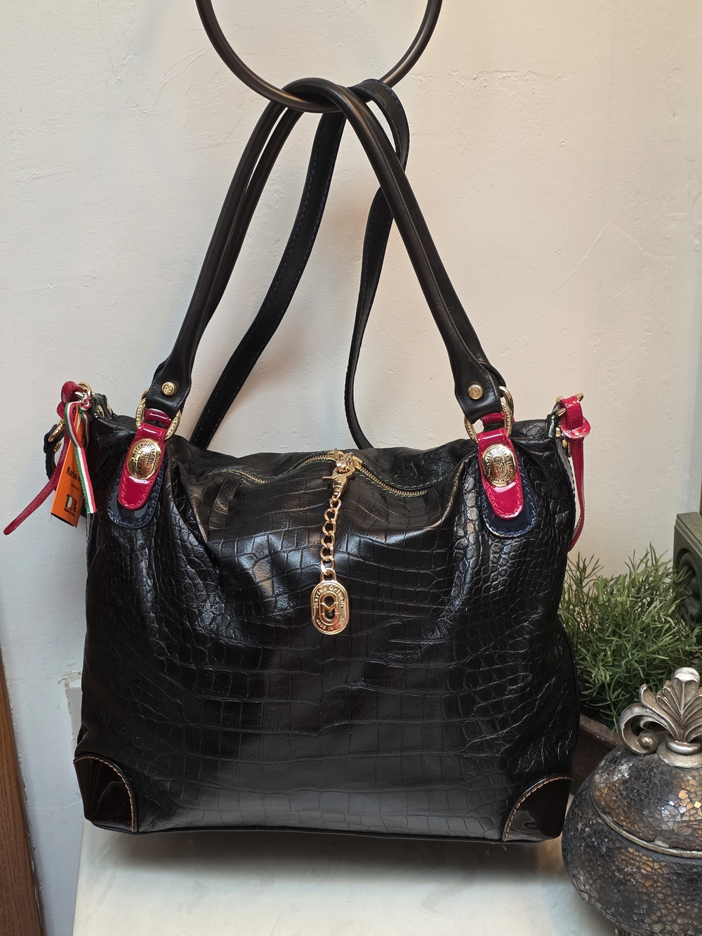 Vintage Old Stock NWT Marino Orlandi Black Leather Bag . Made in Italy.